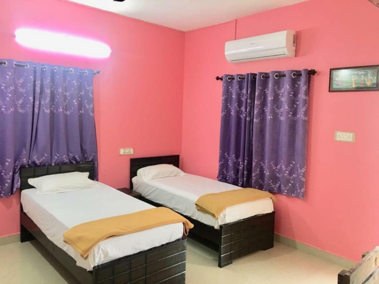 Royal Palace Guest House Chennai Exterior photo